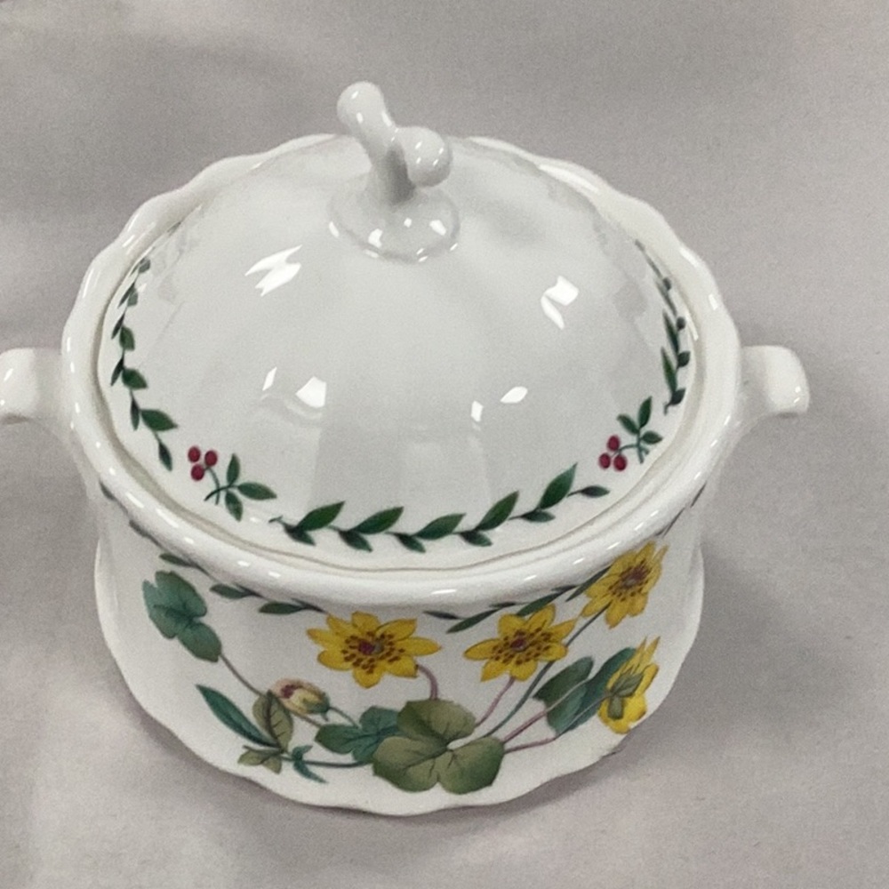 Mikasa Maxima Summer Symphony Fine China Accessories Set - Picture 11 of 12
